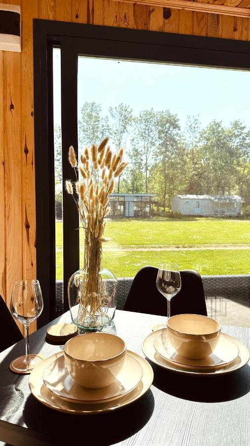 Luxe Tiny House Bij Het Leekstermeer Matsloot Eksteriør bilde