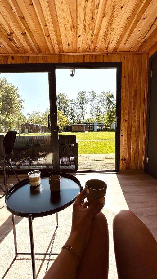 Luxe Tiny House Bij Het Leekstermeer Matsloot Eksteriør bilde